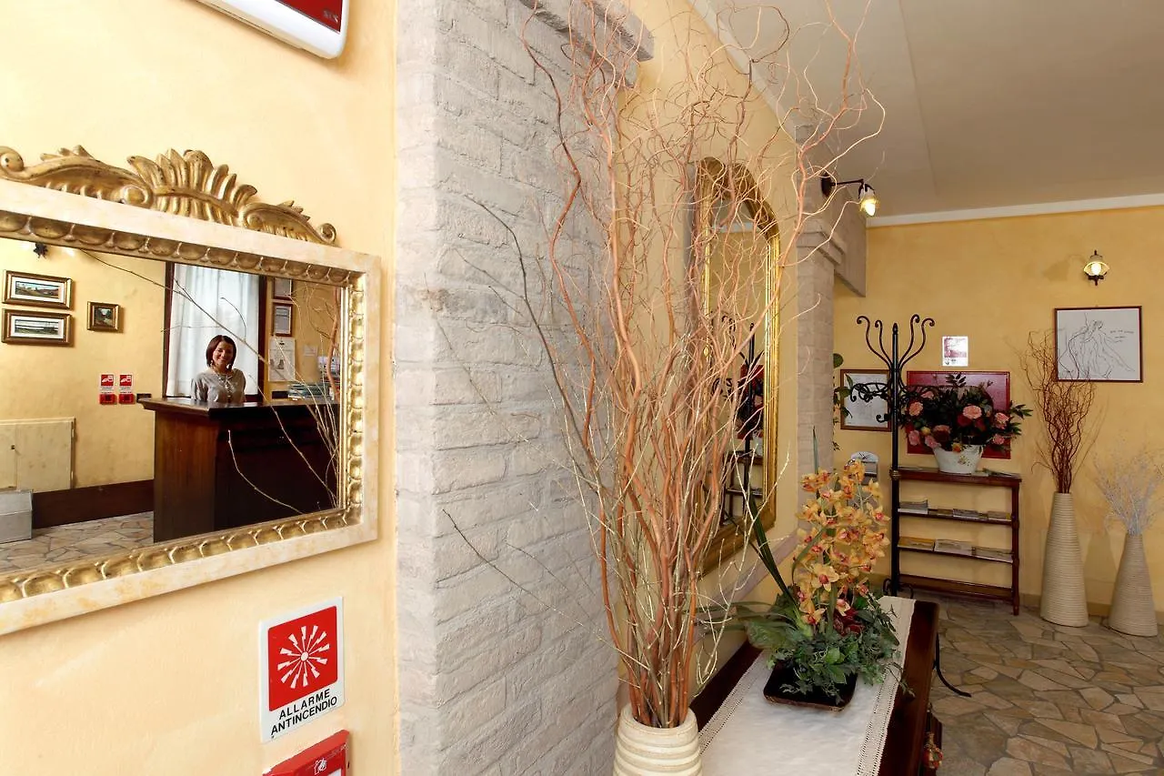 Hotel Del Rio Srl - Ristorante E Azienda Agricola Casinalbo